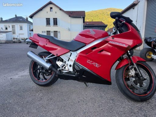 Honda VFR 750 RC 36
